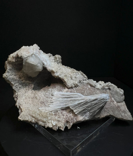 Calcite, Dolomite And Barite From St Joseph Mine, Balmat, New York- Collectors piece, Gift <br>