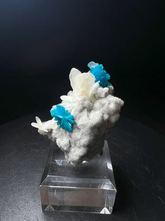 Cavansite, Apophyllite and Stilbite From India- Collectors specimen, Home décor, Statement Piece