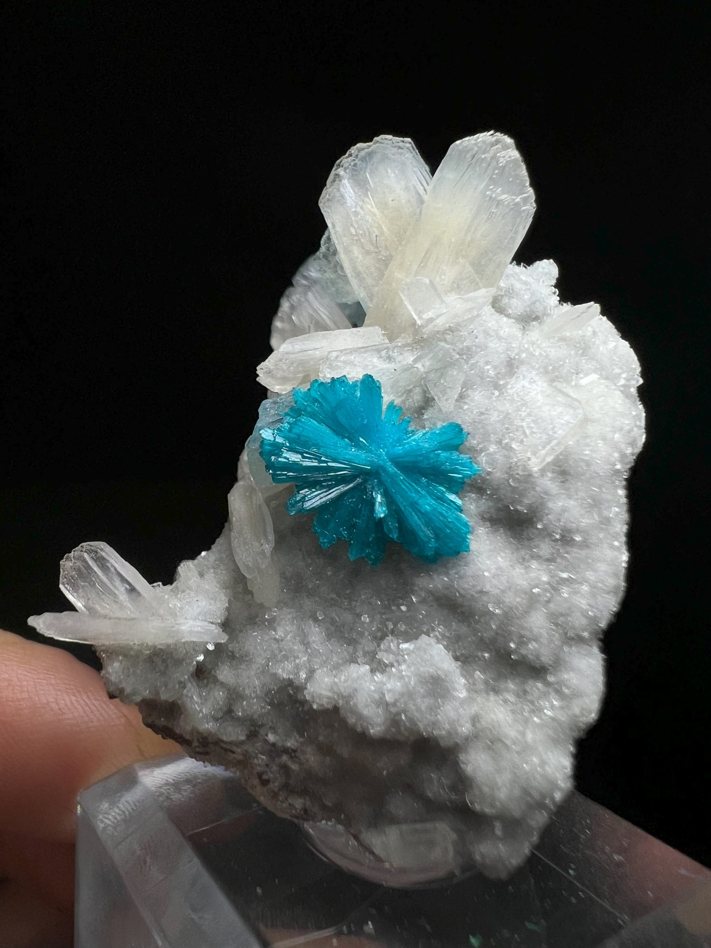 Cavansite, Apophyllite and Stilbite From India- Collectors specimen, Home décor, Statement Piece