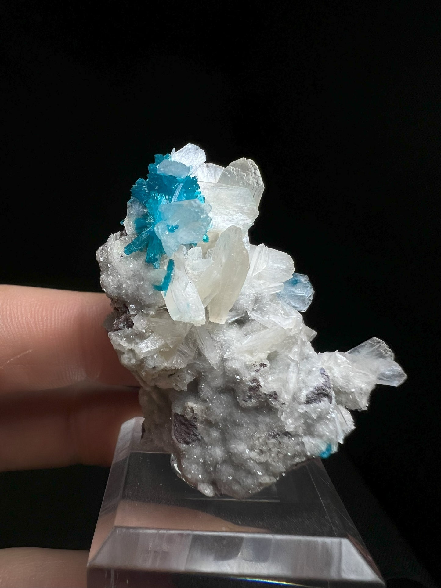 Cavansite, Apophyllite and Stilbite From India- Collectors specimen, Home décor, Statement Piece
