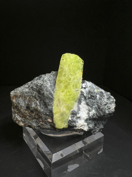 Rare Museum Quality Natural Perfectly Terminated Chrysoberyl On Matrix From Tsitondroina Ikalamakony Madagascar