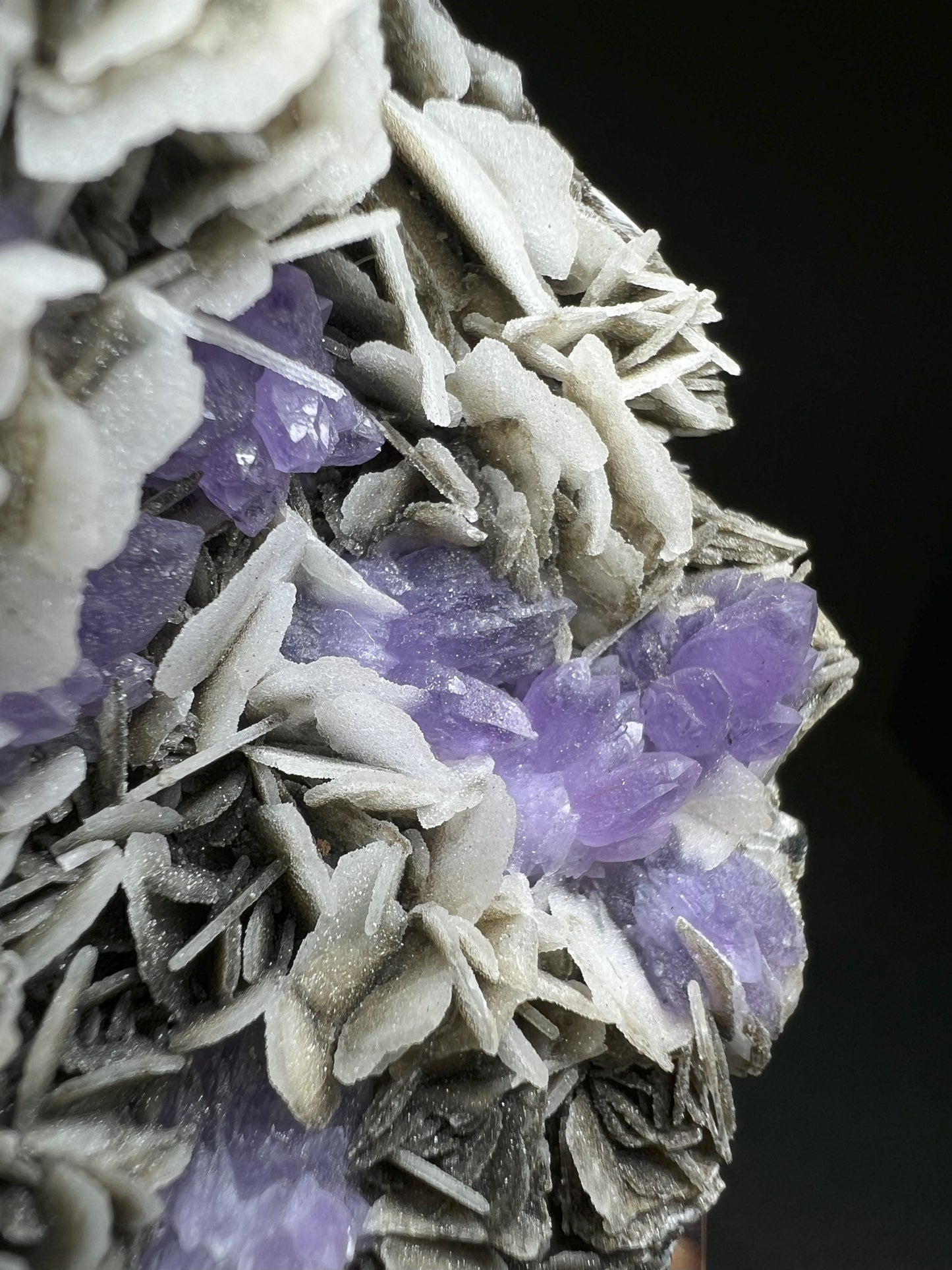 Outstanding Stunning Flower Amethyst On Baryte With Chalcedony Geode From Karur District Tamil Nadu India