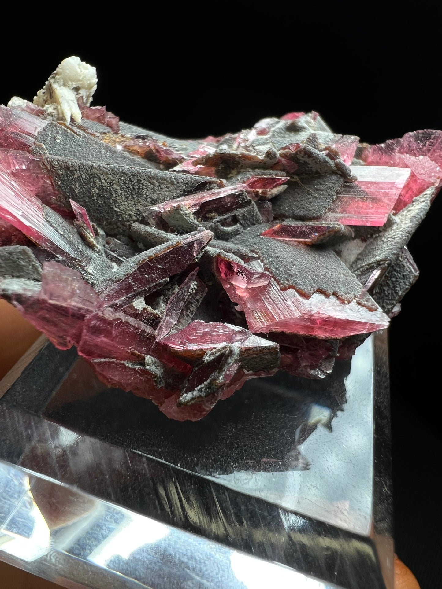 Phenomenal Rare Rhodonite Formation From Conselheiro Lafaiete Minas Gerais In Brazil (Stand Included)