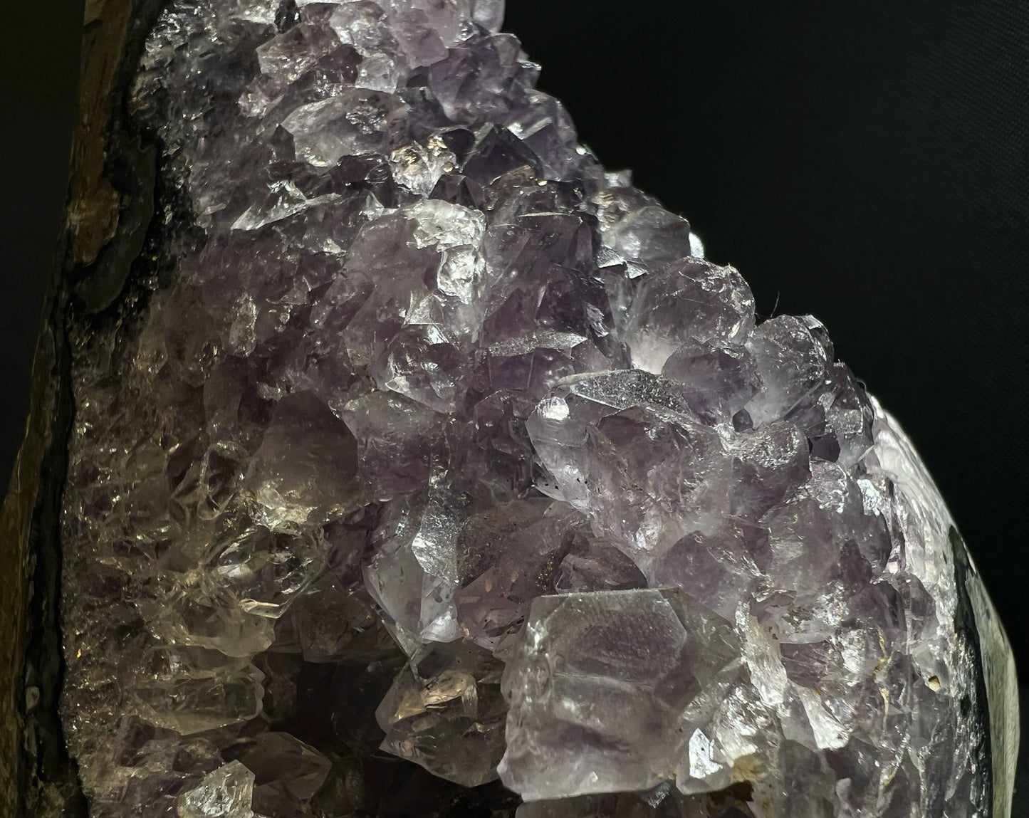 Amethyst Freeform, Collectors Piece, Statement Piece, Home décor, Perfect Gift