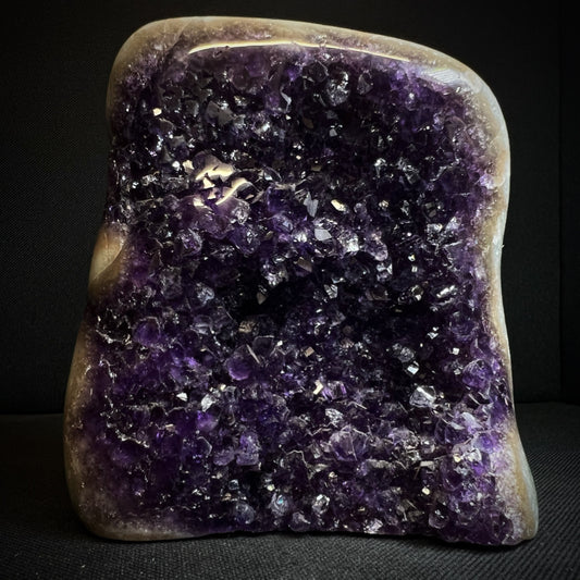 Amethyst Freeform, Collectors Piece, Statement Piece, Home décor, Perfect Gift