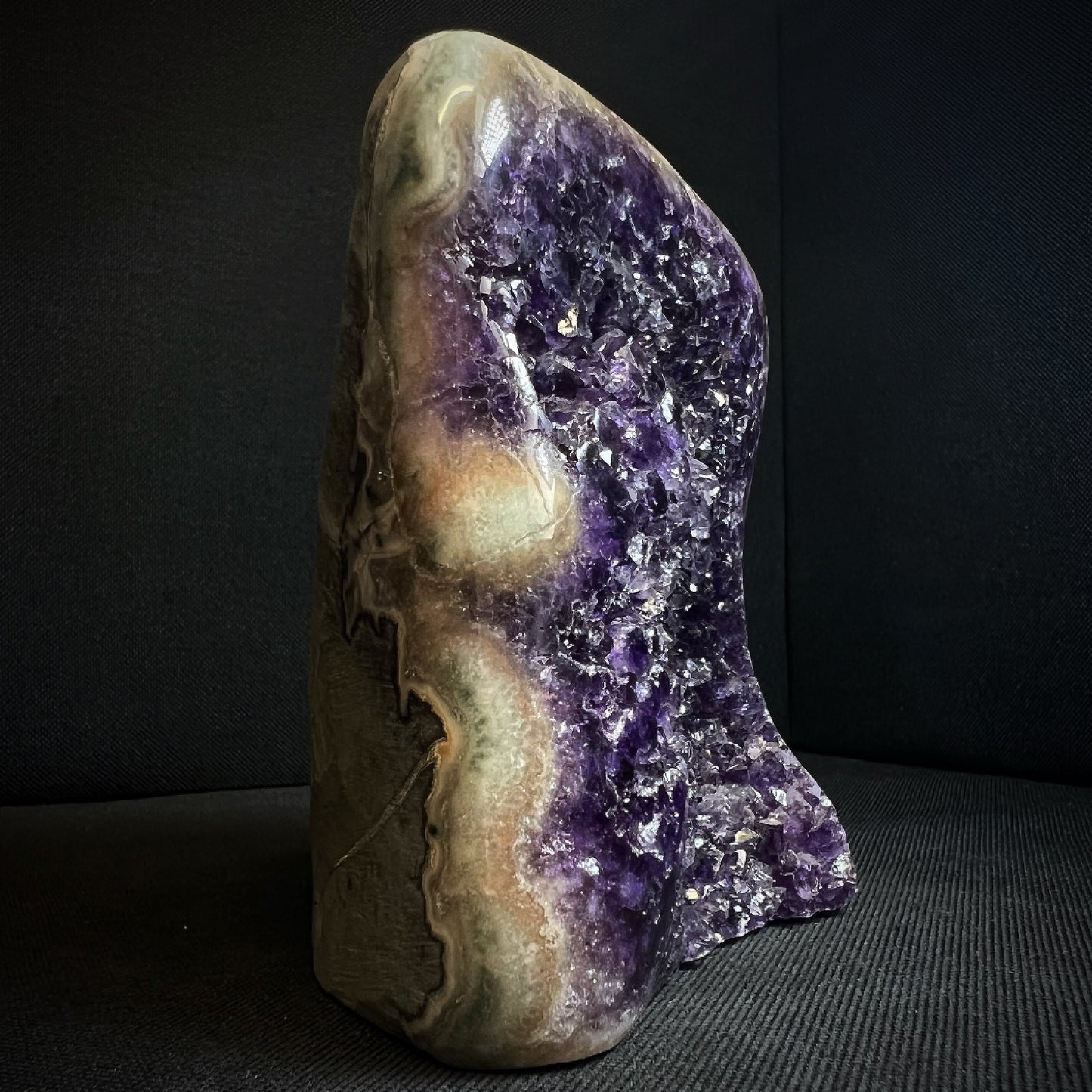 Amethyst Freeform, Collectors Piece, Statement Piece, Home décor, Perfect Gift