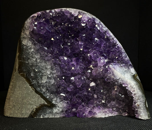 Amethyst Freeform, Collectors Piece, Statement Piece, Home décor, Perfect Gift