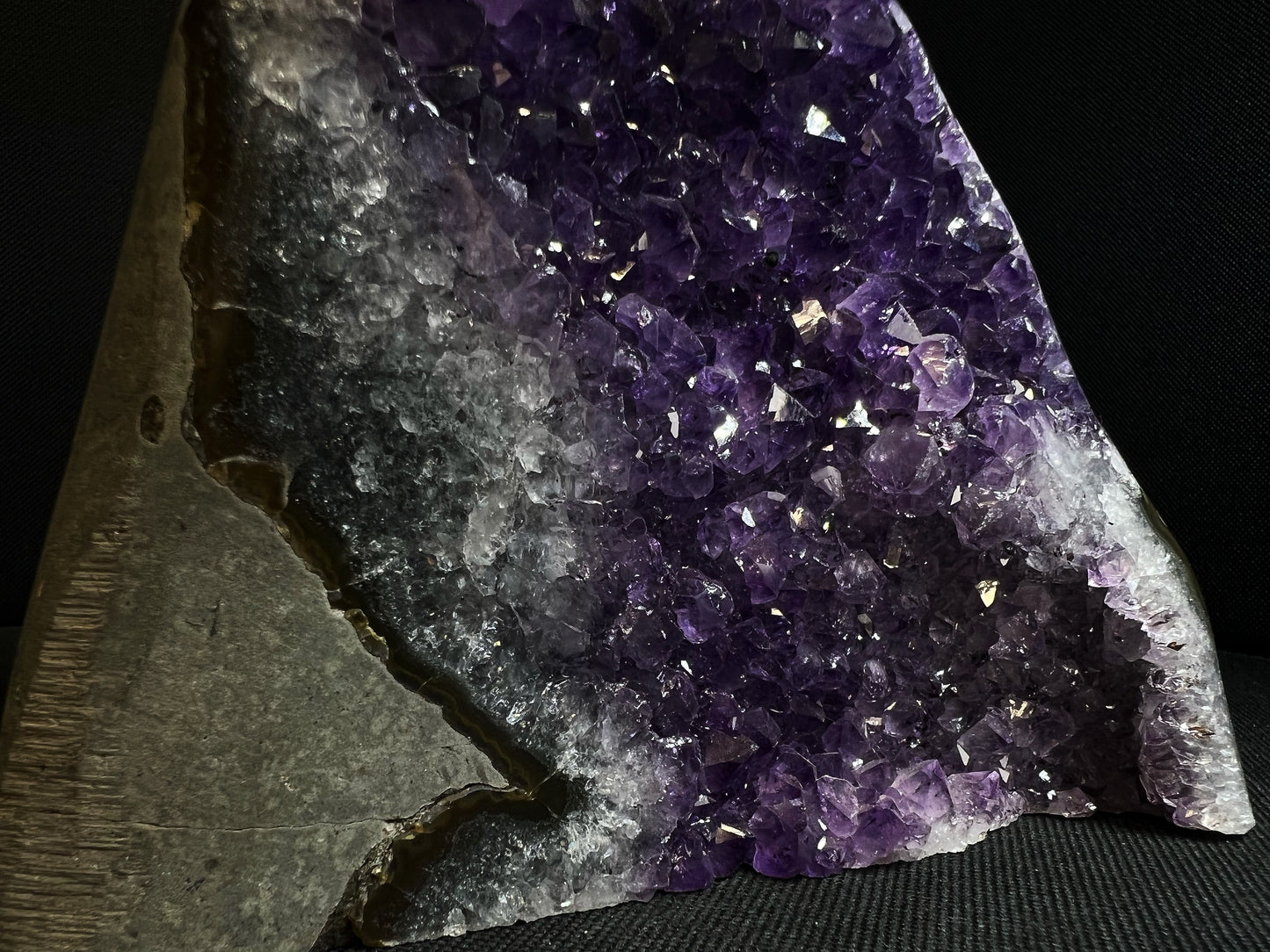 Amethyst Freeform, Collectors Piece, Statement Piece, Home décor, Perfect Gift