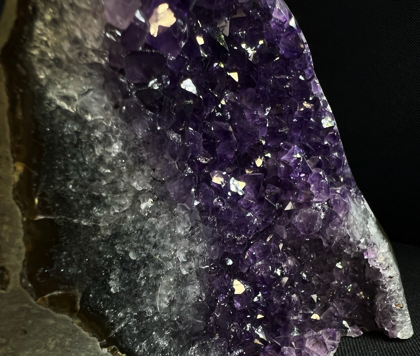 Amethyst Freeform, Collectors Piece, Statement Piece, Home décor, Perfect Gift