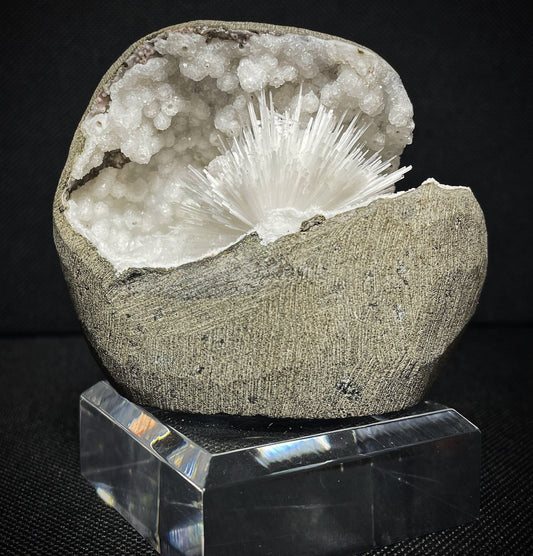 Outstanding Natural Delicate Scolecite And Chalcedony Geode From Aurangabad, Maharashtra, India