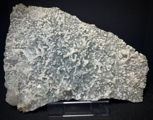 Outstanding Rare Druzy Quartz, Chalcedony And Apophyllite Specimen From Jalgaon District Maharashtra India Collectors Piece Home Décor