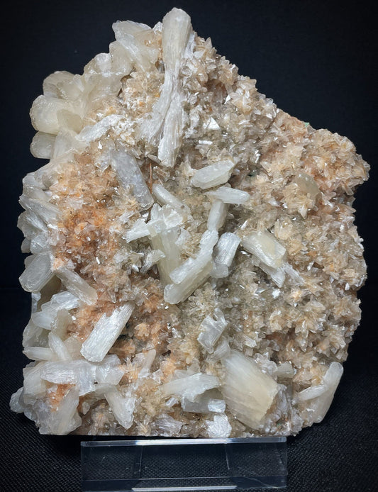 Heulandite, Apophyllite And Stilbite From Jalgaon District Maharashtra India Collectors Piece Home Decor