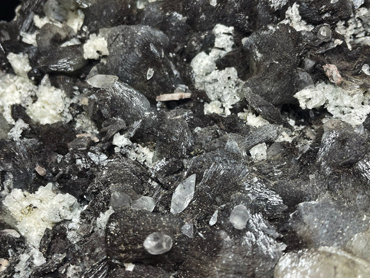 Outstanding Rare Stilbite, Apophyllite, Chalcedony and Black Stilbite From Jalgaon District Maharashtra India Collectors Piece Home Decor