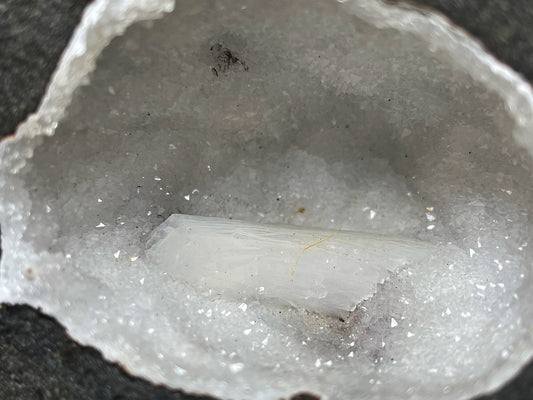 Outstanding Rare Bladed Scolecite And Apophyllite Geode From Jalgaon District Maharashtra India Collectors Specimen Home Décor