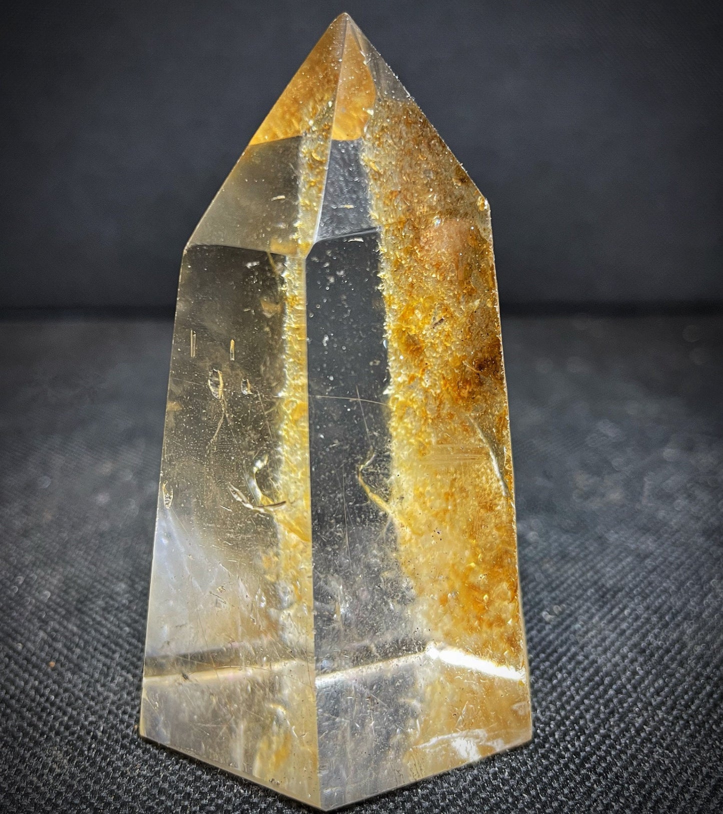 Outstanding Picture Clear Quartz Point Home Décor Statement Piece