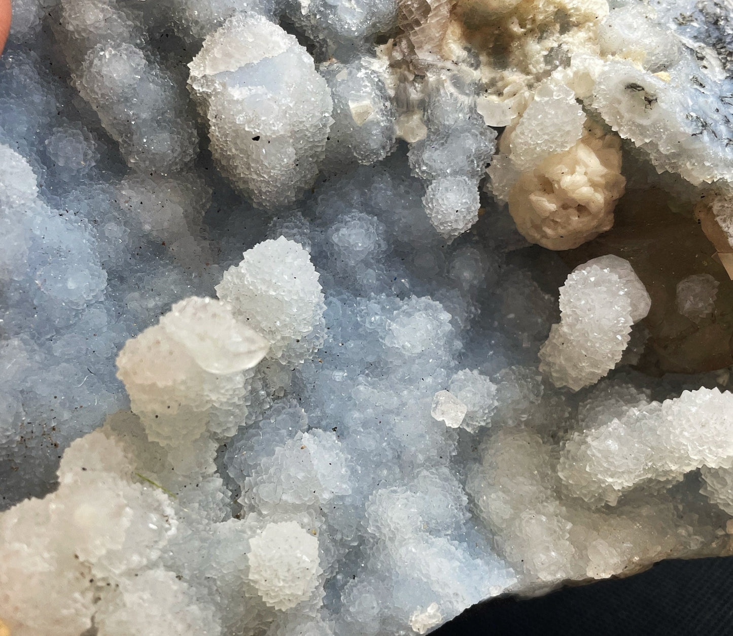 Druzy Chalcedony Phillipsite From Jalgaon District Maharashtra India Collectors Piece Home Décor