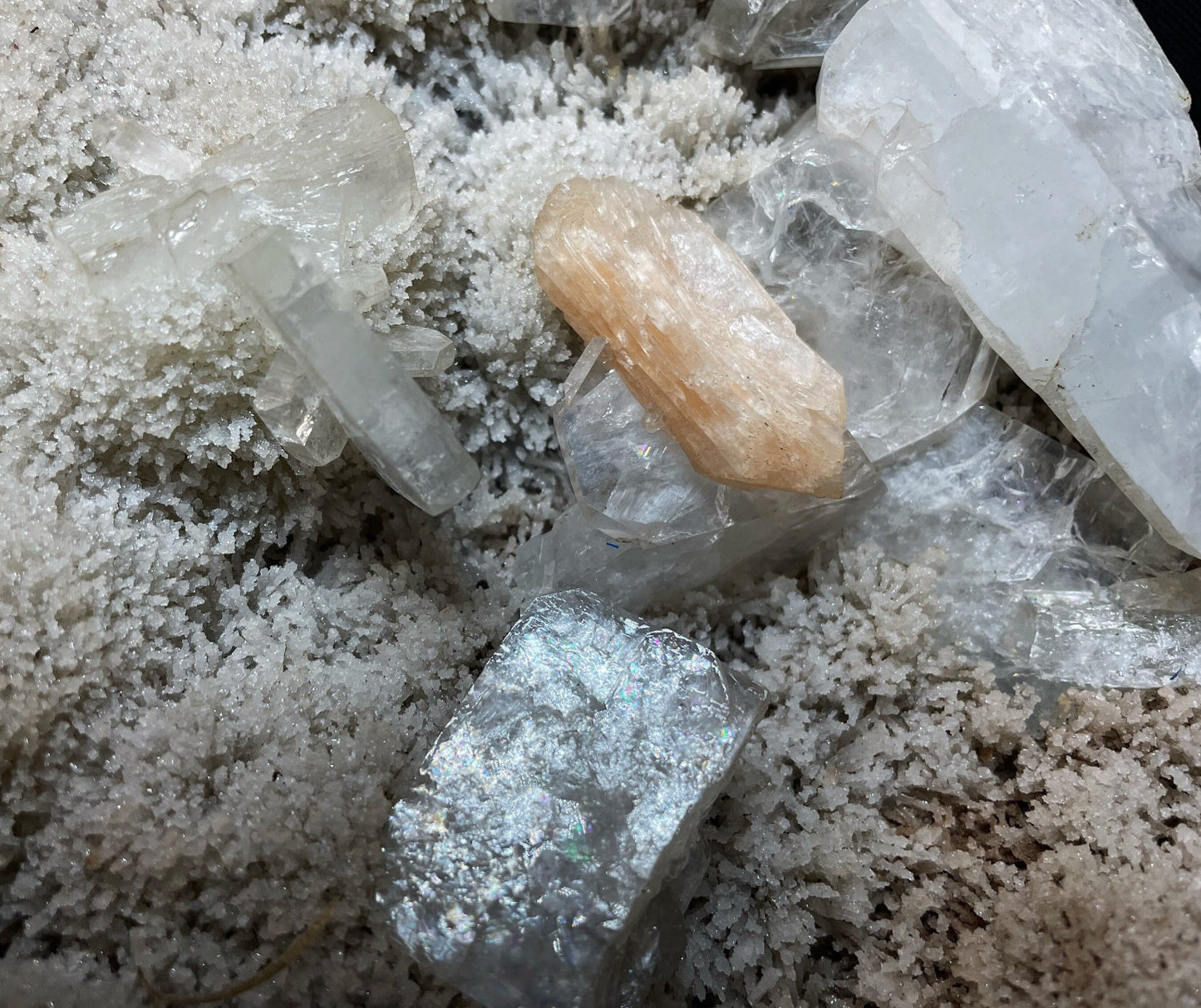 Apophyllite, Stilbite And Zeolite Specimen From Jalgaon District Maharashtra India Collectors Piece Home Décor