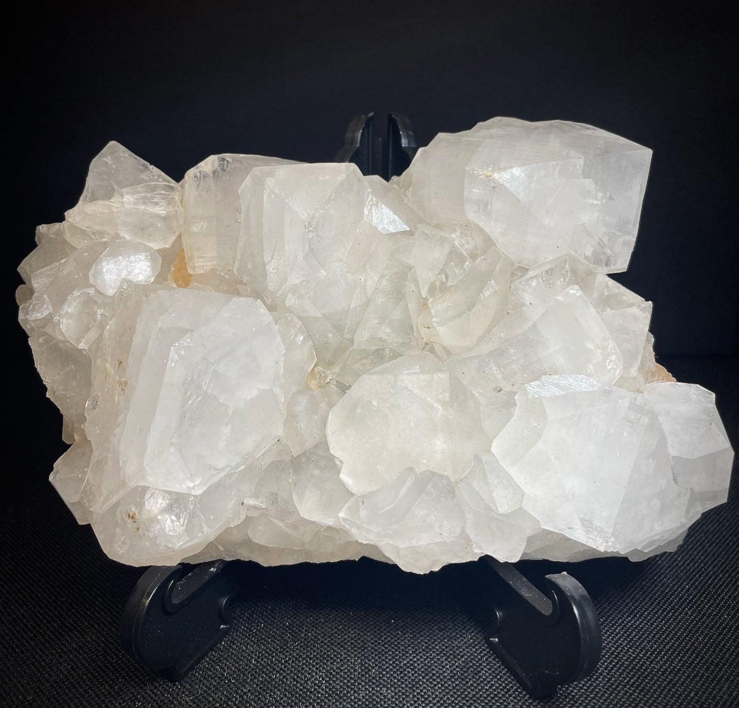 Apophyllite And Stilbite From Jalgaon District Maharashtra India Collectors Piece Home Décor