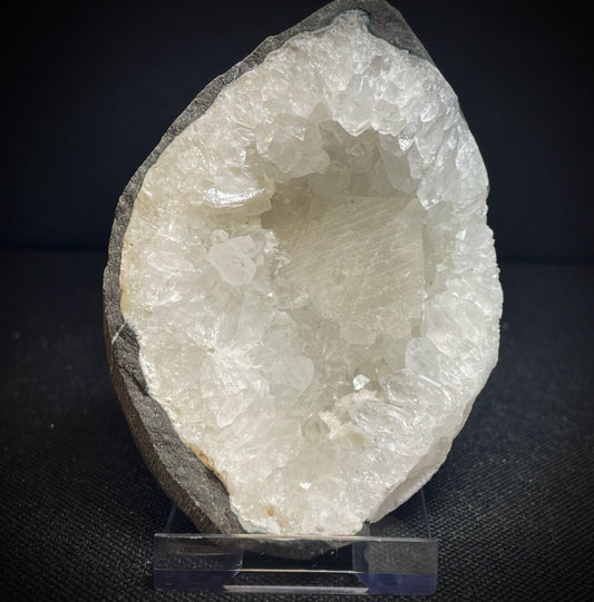 Apophyllite From Jalgaon District Maharashtra India Collectors Piece Home Décor