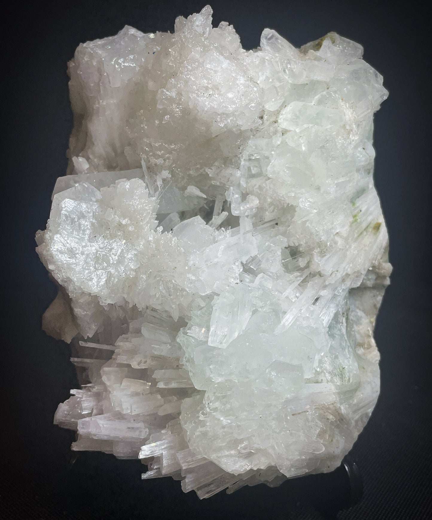 Scolecite And Apophyllite From Jalgaon District Maharashtra India Collectors Specimen Home Décor