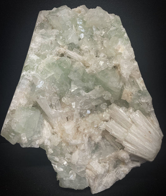 Scolecite And Green Apophyllite From Jalgaon District Maharashtra India Collectors Specimen Home Décor