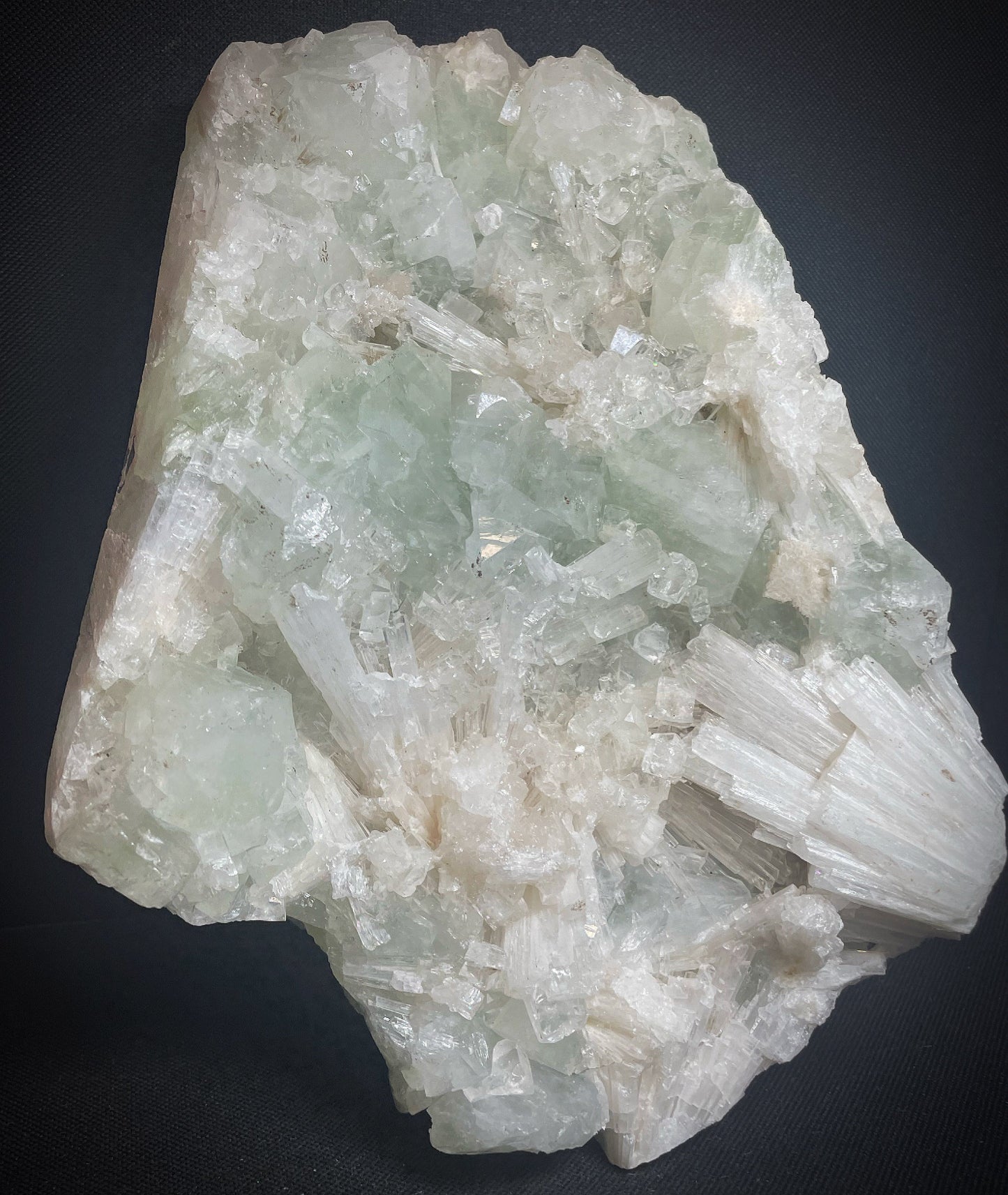 Scolecite And Green Apophyllite From Jalgaon District Maharashtra India Collectors Specimen Home Décor