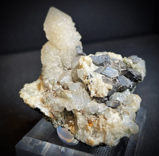 Quartz With Galena - Collectors Piece, Home Décor