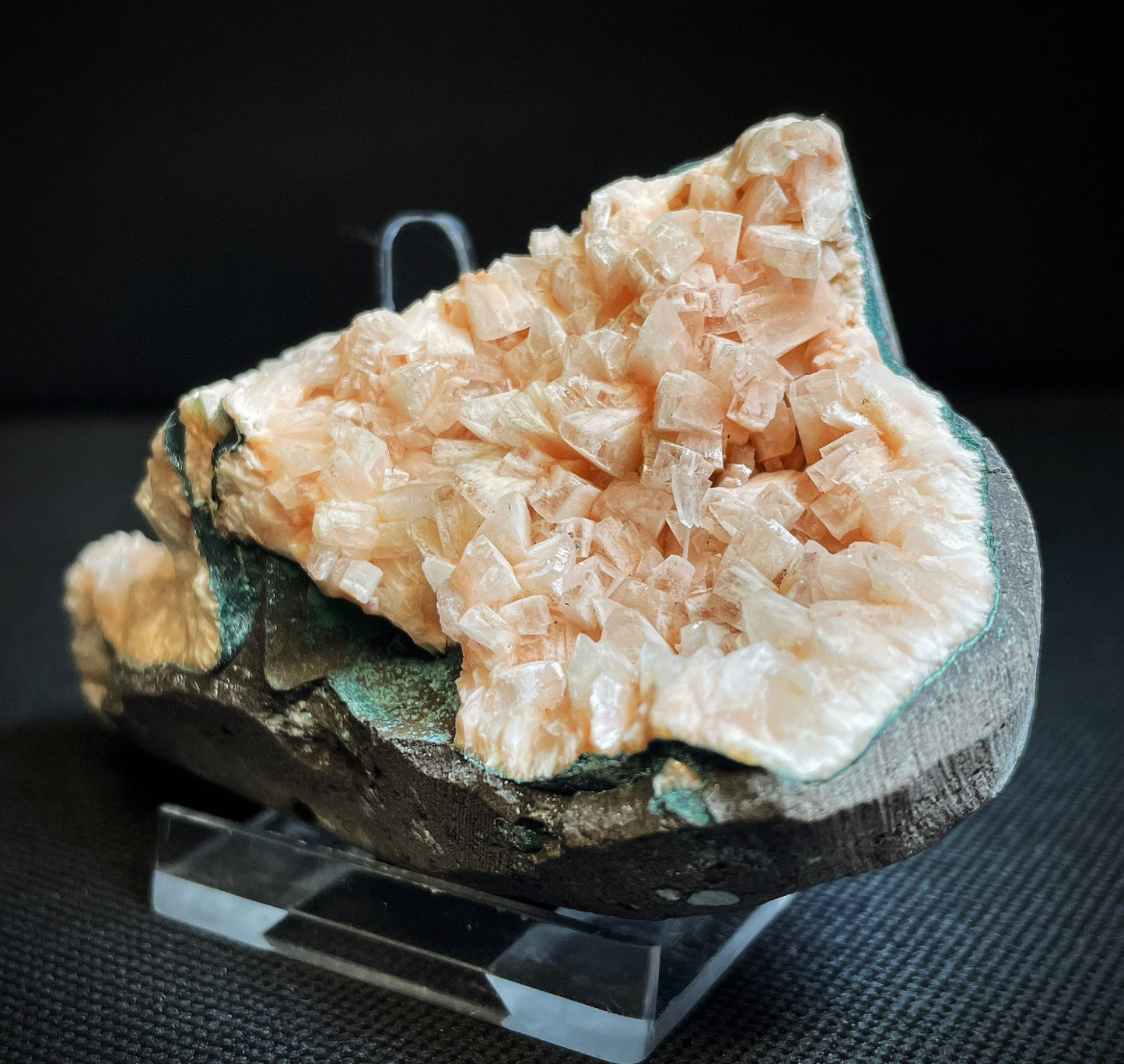 Stilbite From Jalgaon District Maharashtra India Collectors Specimen Home Décor