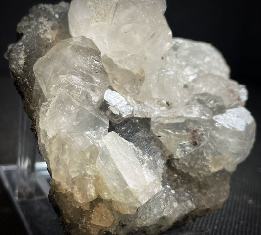 Apophyllite And Chalcedony Specimen From Jalgaon District Maharashtra India Collectors Specimen Home Décor