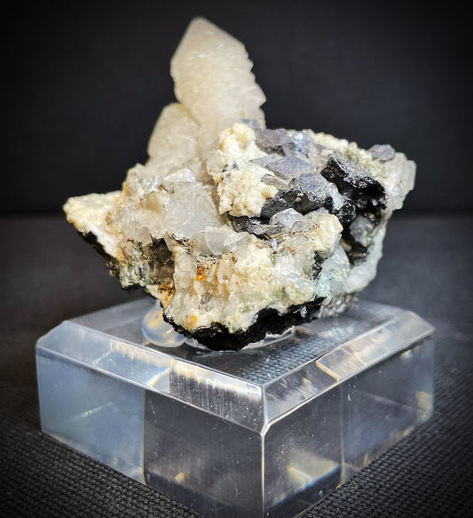 Quartz With Galena - Collectors Piece, Home Décor