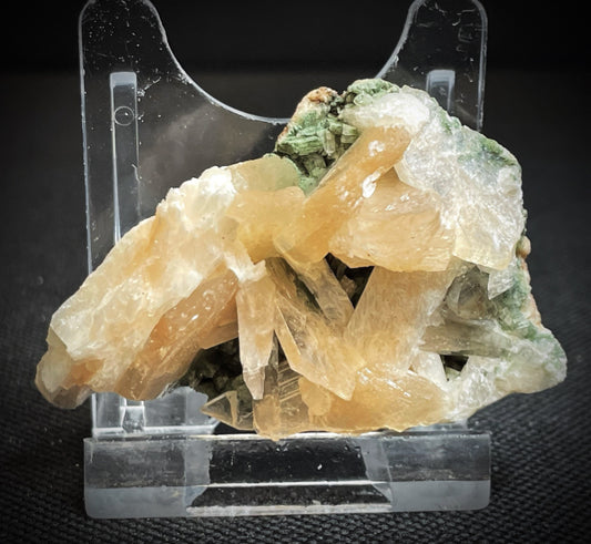 Apophyllite With Heulandite And Stilbite Specimen From Jalgaon District Maharashtra India Collectors Piece