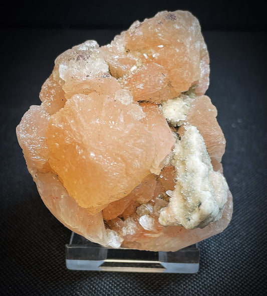 Stilbite And Heulandite From Jalgaon District Maharashtra India Collectors Piece Home Décor