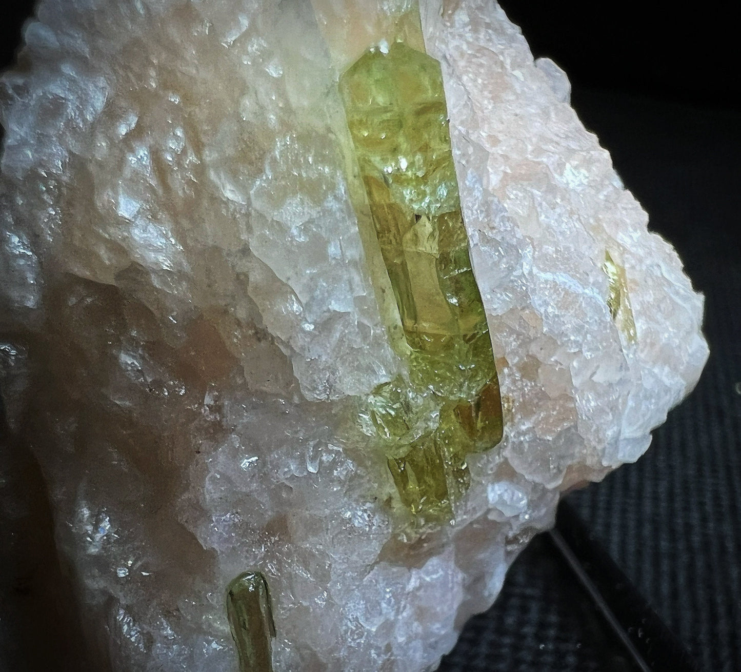Apatite On Calcite From Liscombe Deposit, Ontario, Canada- Collectors Piece, Statement Piece, Home Décor, Gift (Stand Included)