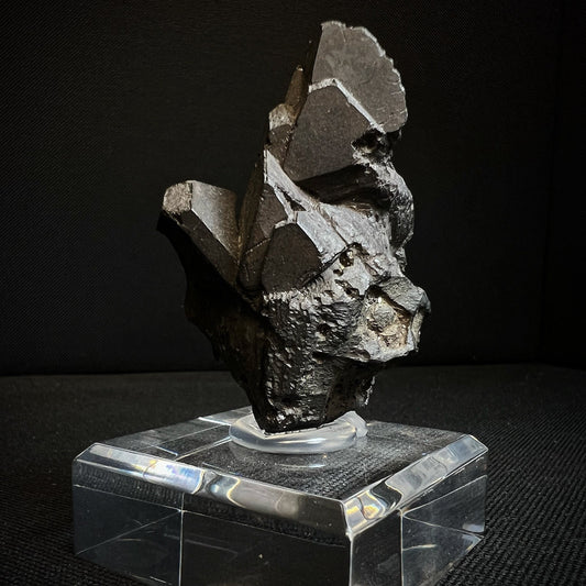 Alabandite From Tanzania (Stand Included) Collectors Piece, Home Décor