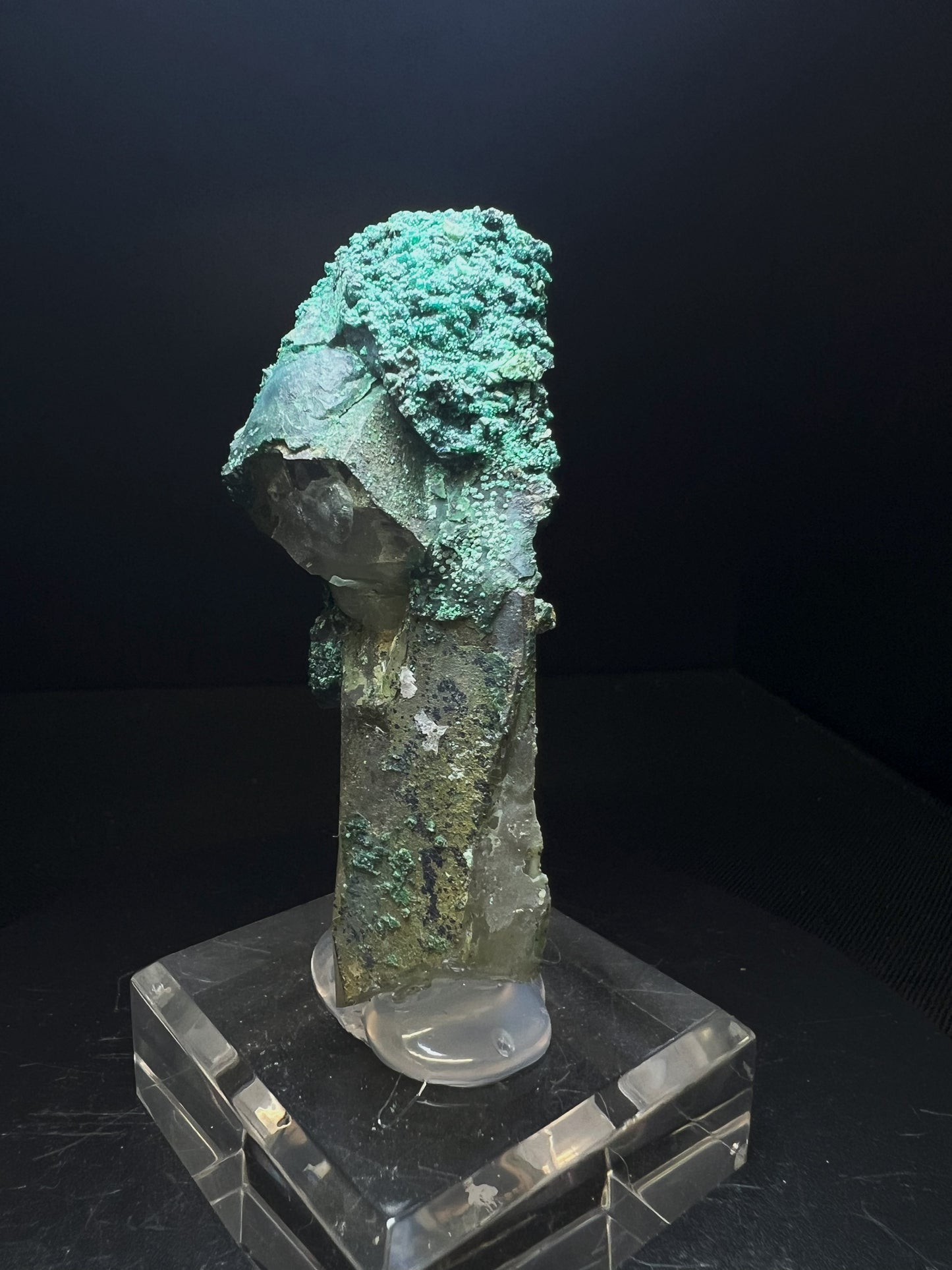 Natural Chrysocolla On Quartz From The Tentadora Mine, Peru - Collectors Piece, Home Décor, Gift