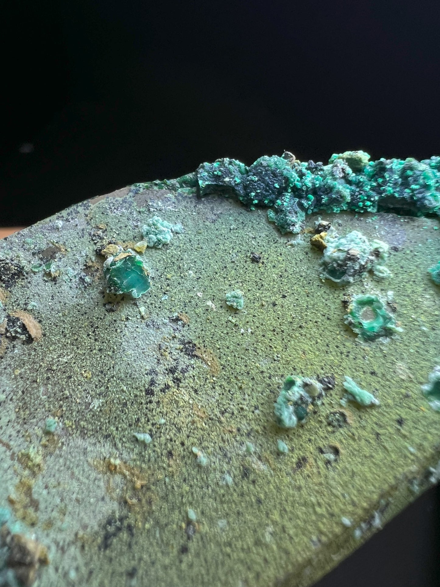 Natural Chrysocolla On Quartz From The Tentadora Mine, Peru - Collectors Piece, Home Décor, Gift