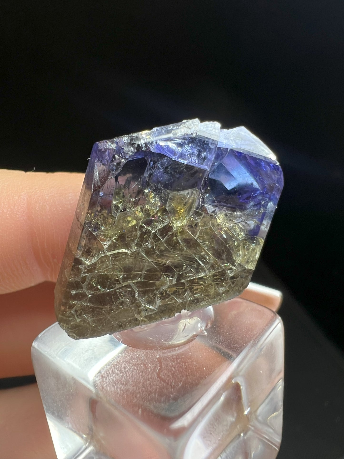 Perfect Formation Of Tanzanite From Tanzania (Stand Included) Collectors Piece