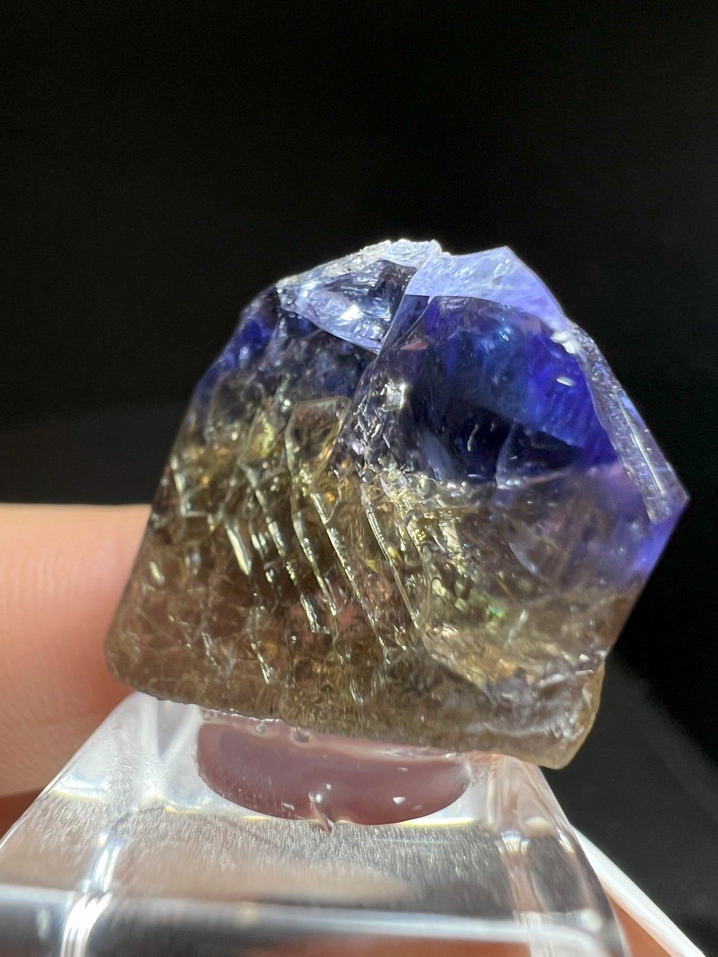 Perfect Formation Of Tanzanite From Tanzania (Stand Included) Collectors Piece