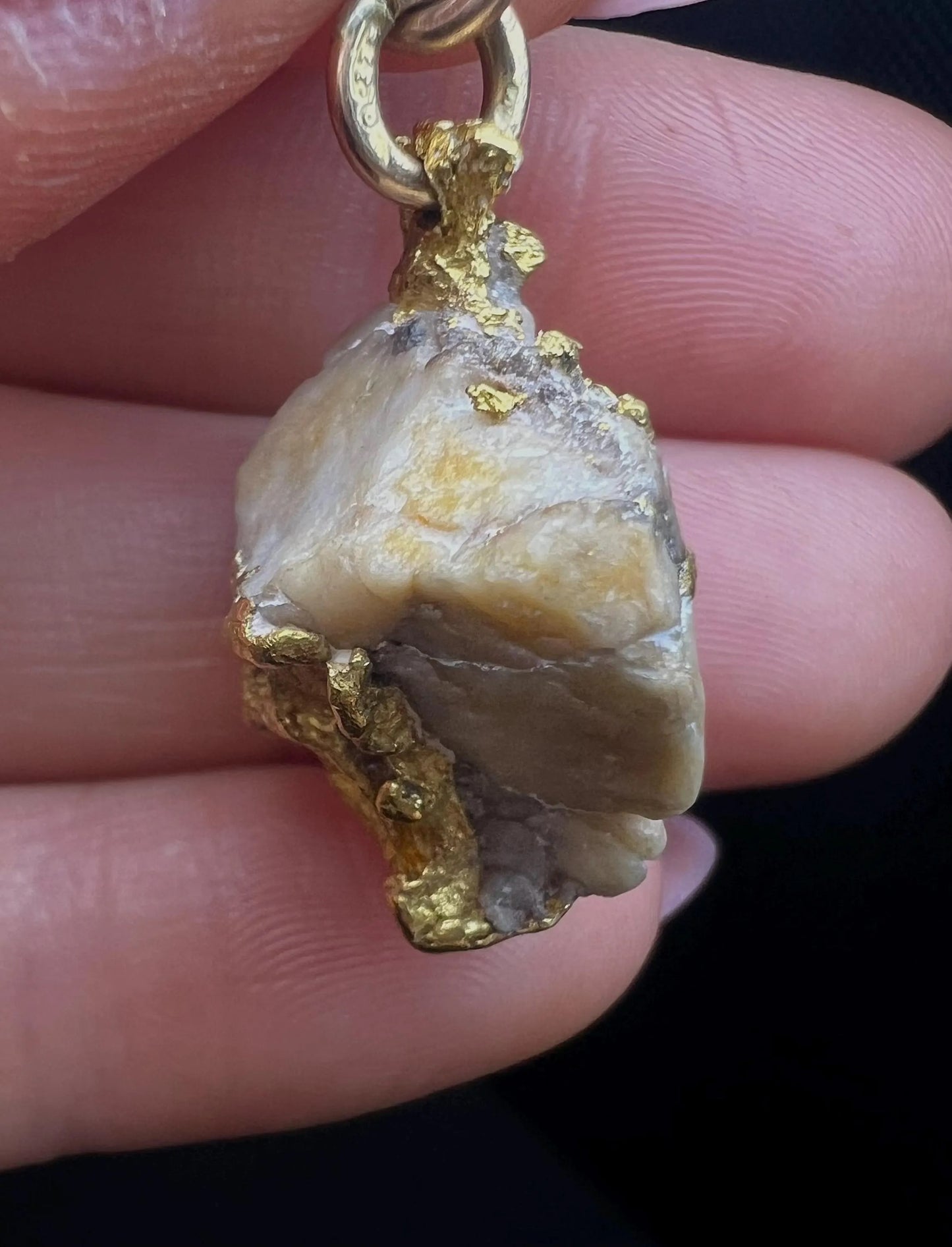 High Grade Australian Gold Nugget On Quartz Pendant- Perfect statement piece, Gift, Jewellery