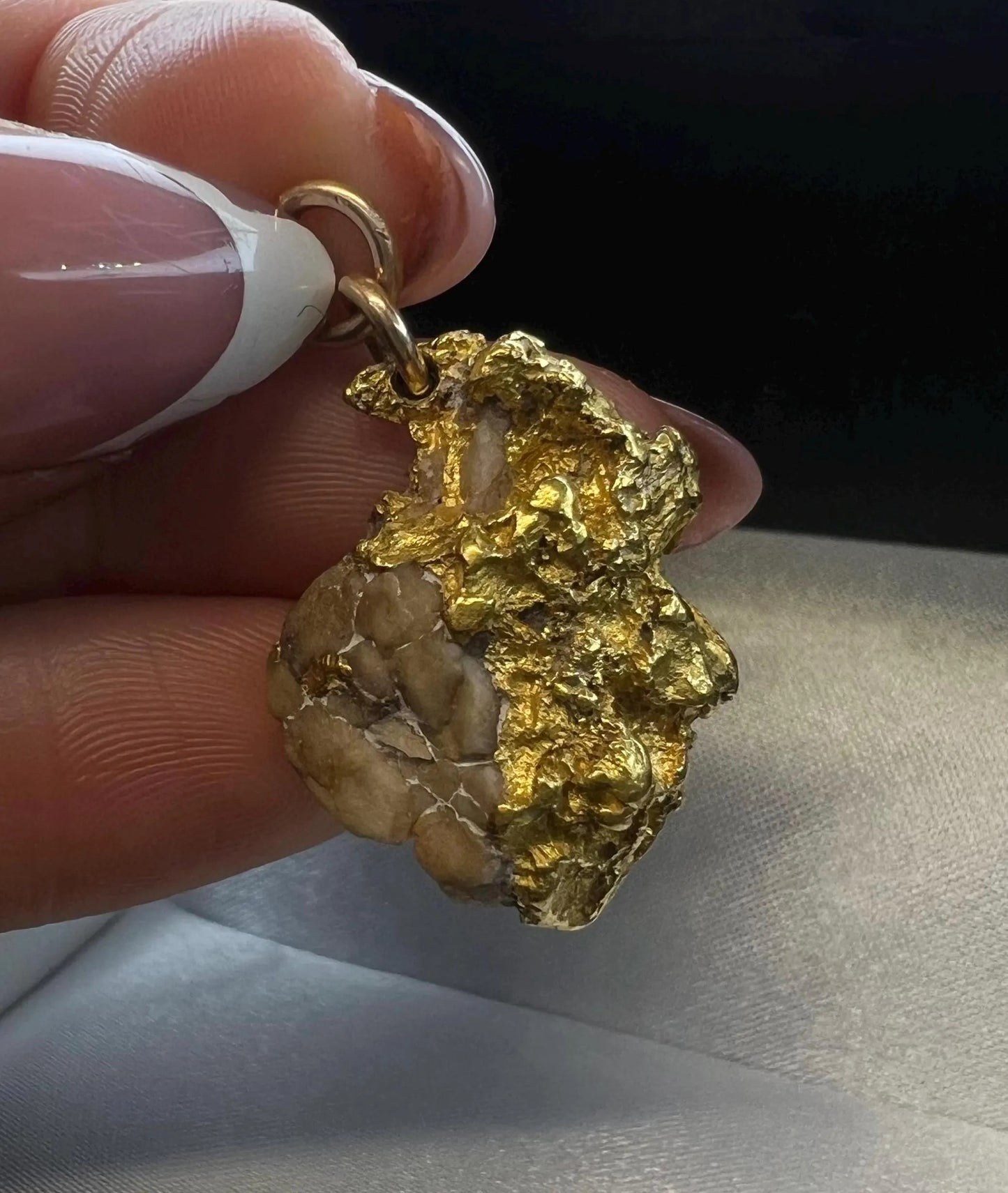 High Grade Australian Gold Nugget On Quartz Pendant- Perfect statement piece, Gift, Jewellery