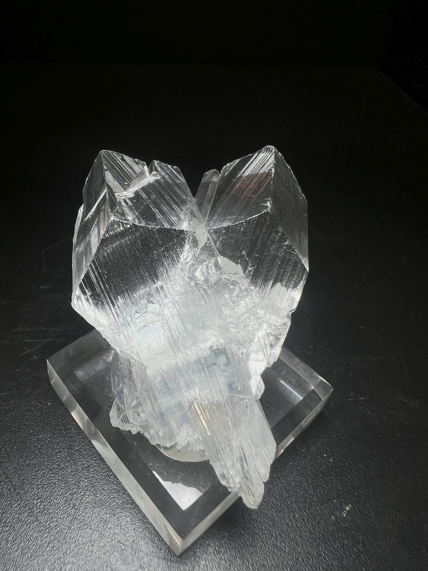 Outstanding Rare Twin Formation Of Gypsum From The Naica Mine, Chihuahua, Mexico- Collectors Piece