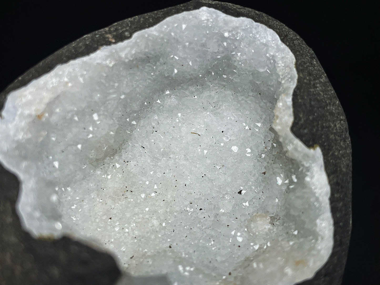 Outstanding Rare Druzy Chalcedony And Apophyllite Geode From Jalgaon District Maharashtra India Collectors Piece Home Décor