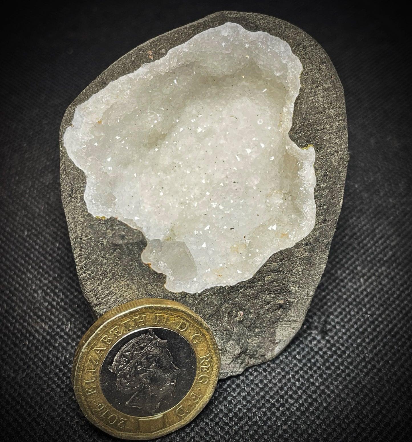 Outstanding Rare Druzy Chalcedony And Apophyllite Geode From Jalgaon District Maharashtra India Collectors Piece Home Décor