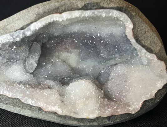 Outstanding Rare Druzy Chalcedony And Apophyllite Geode From Jalgaon District Maharashtra India Collectors Piece Home Décor