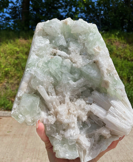 Scolecite And Green Apophyllite From Jalgaon District Maharashtra India Collectors Specimen Home Décor