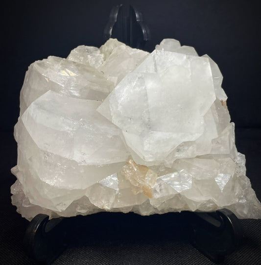 Apophyllite And Stilbite From Jalgaon District Maharashtra India Collectors Piece Home Décor