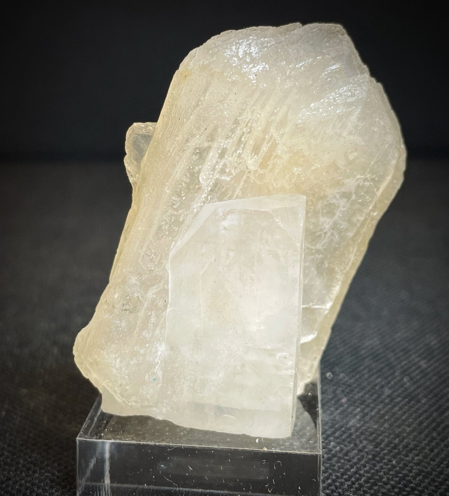 Spectacular Cubed Apophyllite With Stilbite Growing Through From Jalgaon District Maharashtra India Collectors Piece Home Décor