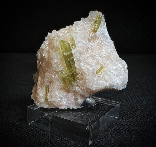 Apatite On Calcite From Liscombe Deposit, Ontario, Canada- Collectors Piece, Statement Piece, Home Décor, Gift (Stand Included)