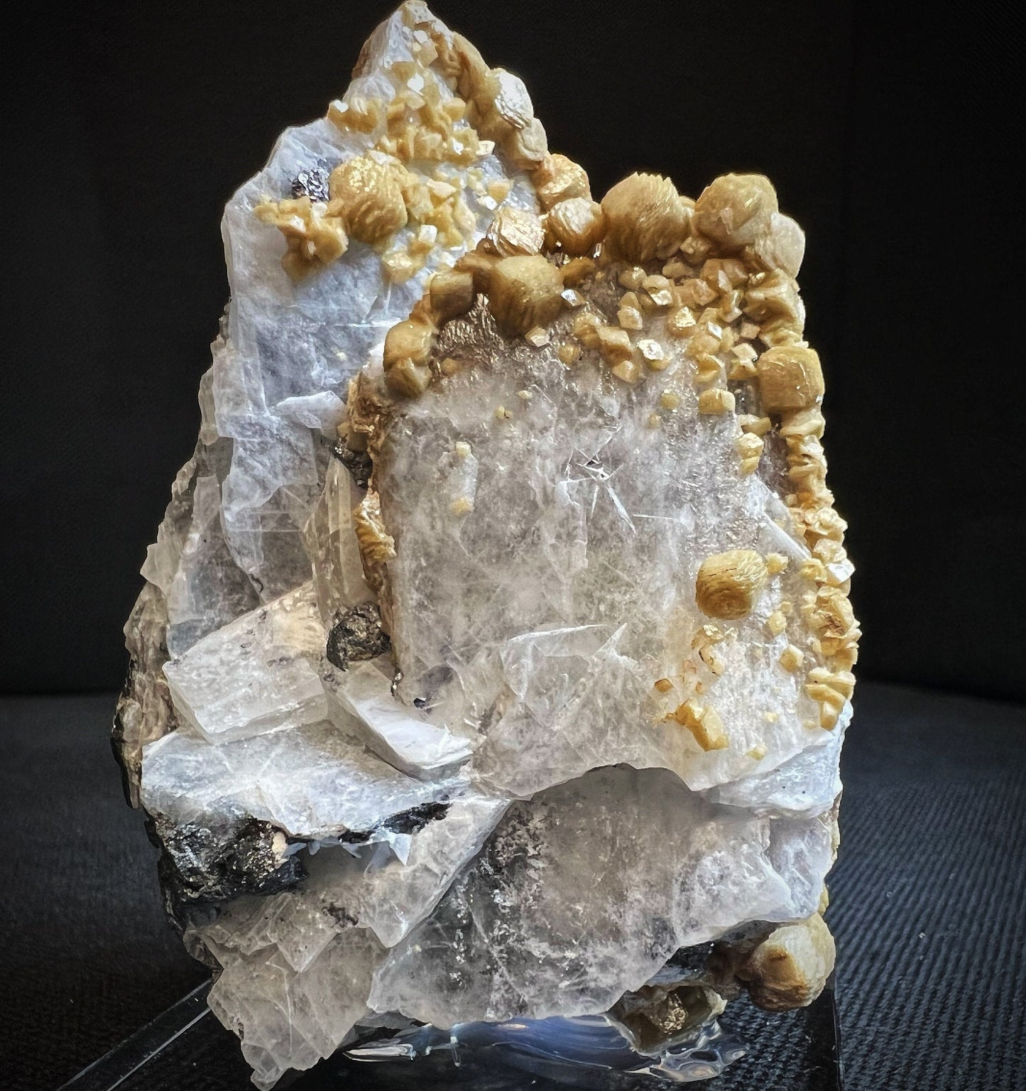 Siderite, Chalcopyrite And Barite From Julcani Mine, Huancavelica, Peru- Collectors Piece, Statement Piece, Gift (Stand Included)